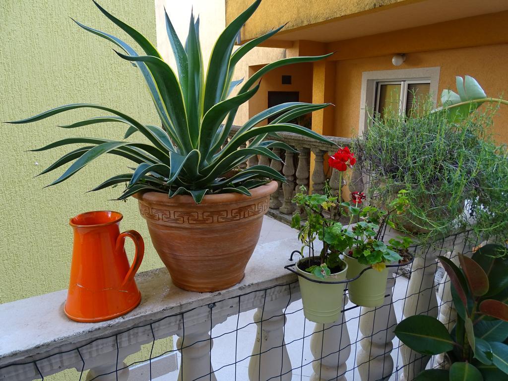 Apartament - Lisa Будва Екстер'єр фото